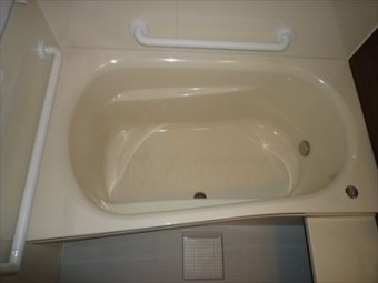 タイル貼のお風呂からユニットバスへ